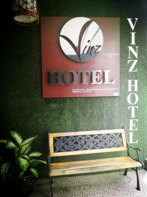 Гостиница Vinz Hotel  Мелака